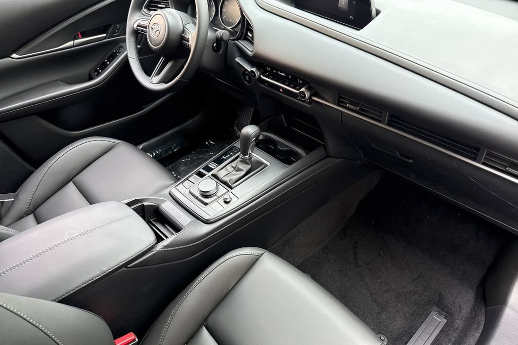 New 2026 MAZDA CX-30 AWD 2.5 S w/ Select Sport Pkg image 16