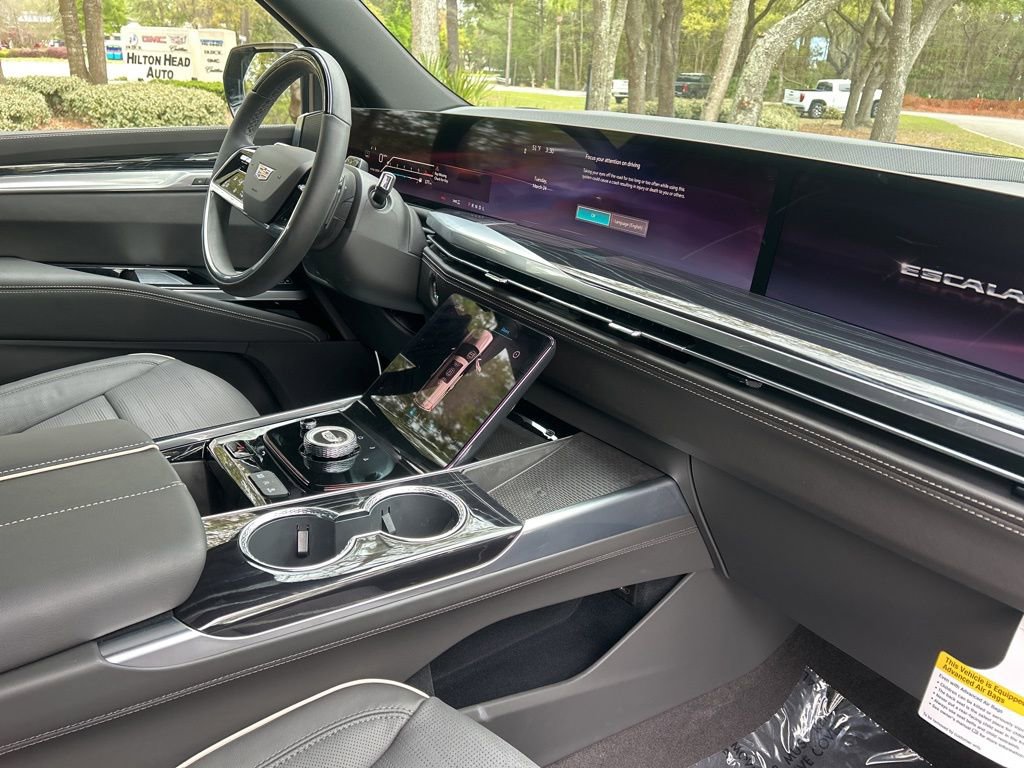 Used 2026 Cadillac Escalade Sport w/ Touring Package image 9