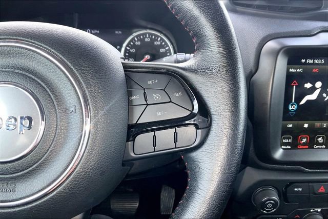 Used 2022 Jeep Renegade Latitude w/ Convenience Group AWD/4WD image 21