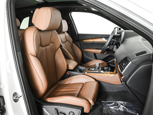 Certified 2023 Audi Q5 2.0T Premium Plus w/ Premium Plus Package AWD/4WD image 22