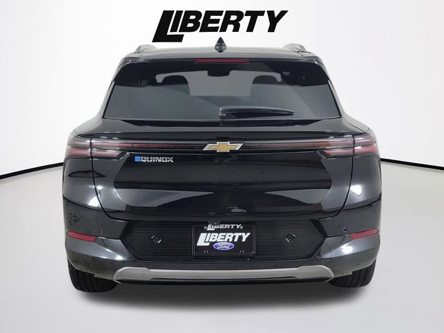 Used 2025 Chevrolet Equinox EV LT FWD image 4