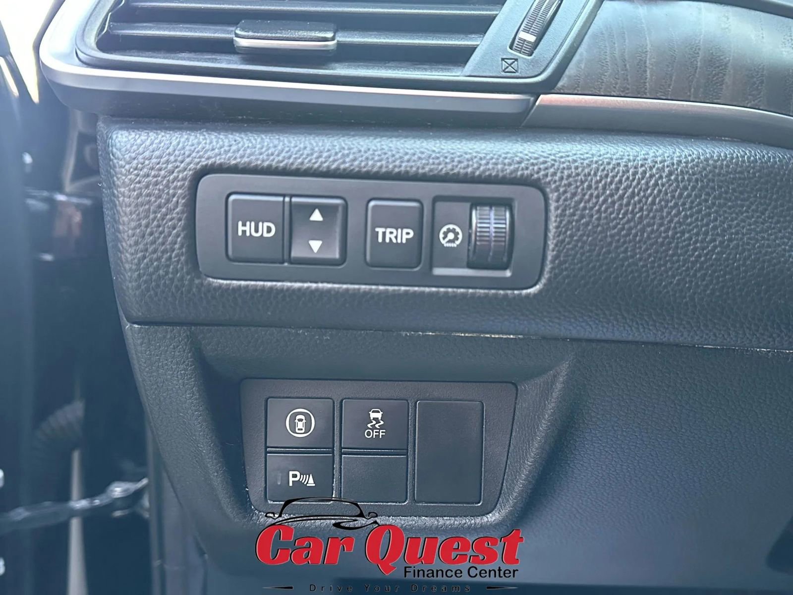 Used 2018 Honda Accord Touring image 34