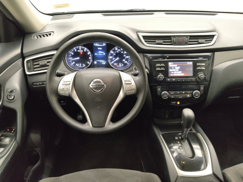 Used 2016 Nissan Rogue SV AWD/4WD image 22
