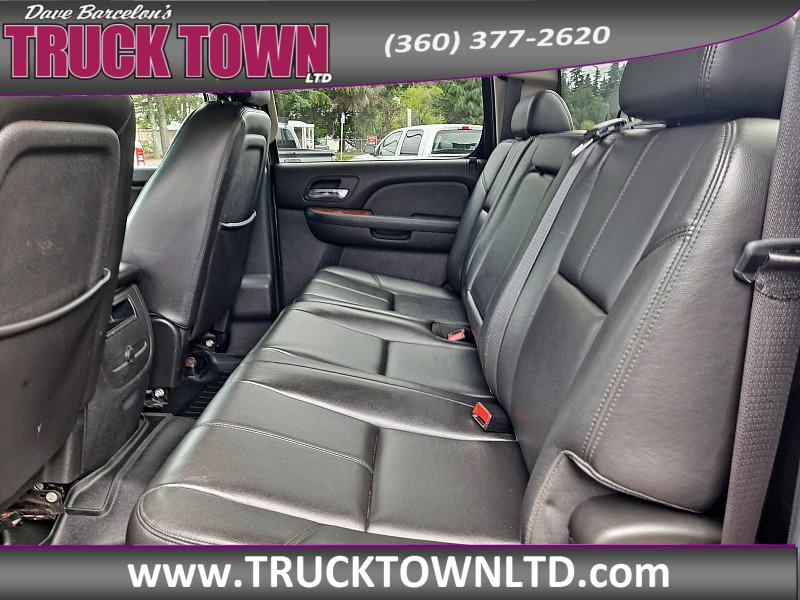 Used 2010 Chevrolet Silverado 2500 LTZ w/ Convenience Package image 14