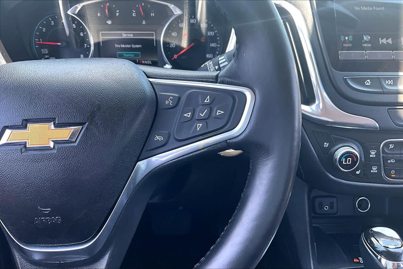 Used 2018 Chevrolet Equinox Premier AWD/4WD image 25