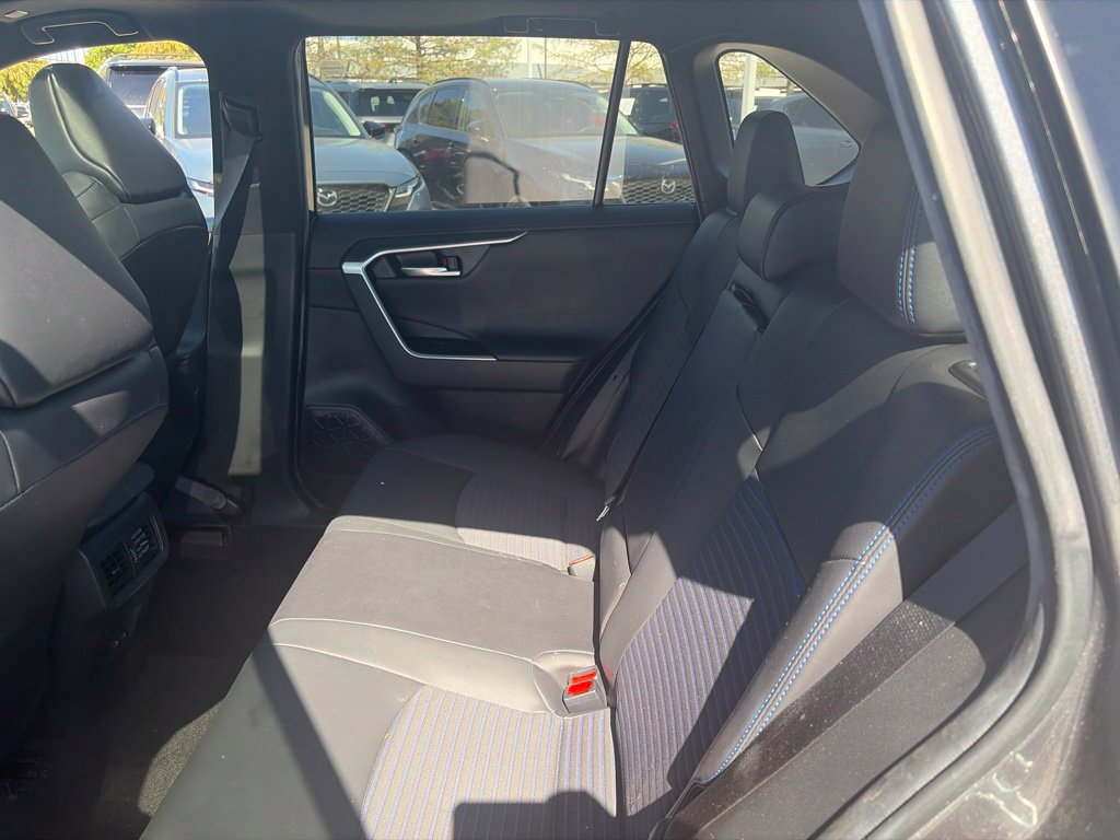 Used 2023 Toyota RAV4 XSE AWD/4WD image 12