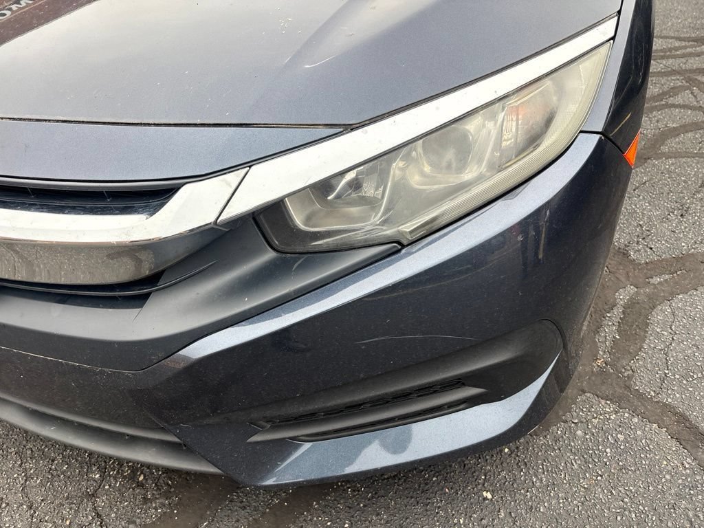 Used 2017 Honda Civic EX image 8