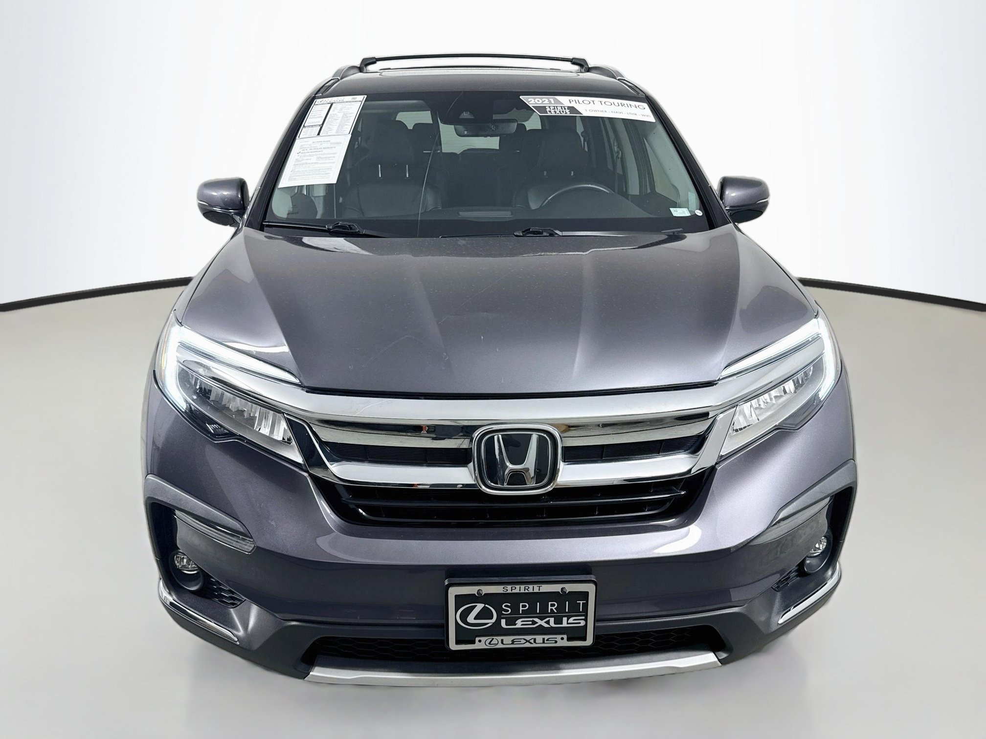 Used 2021 Honda Pilot Touring image 2
