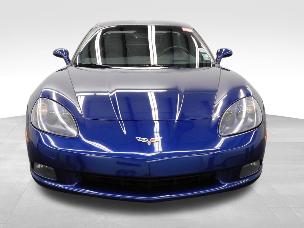 Used 2006 Chevrolet Corvette Coupe w/ Preferred Equipment Group image 3