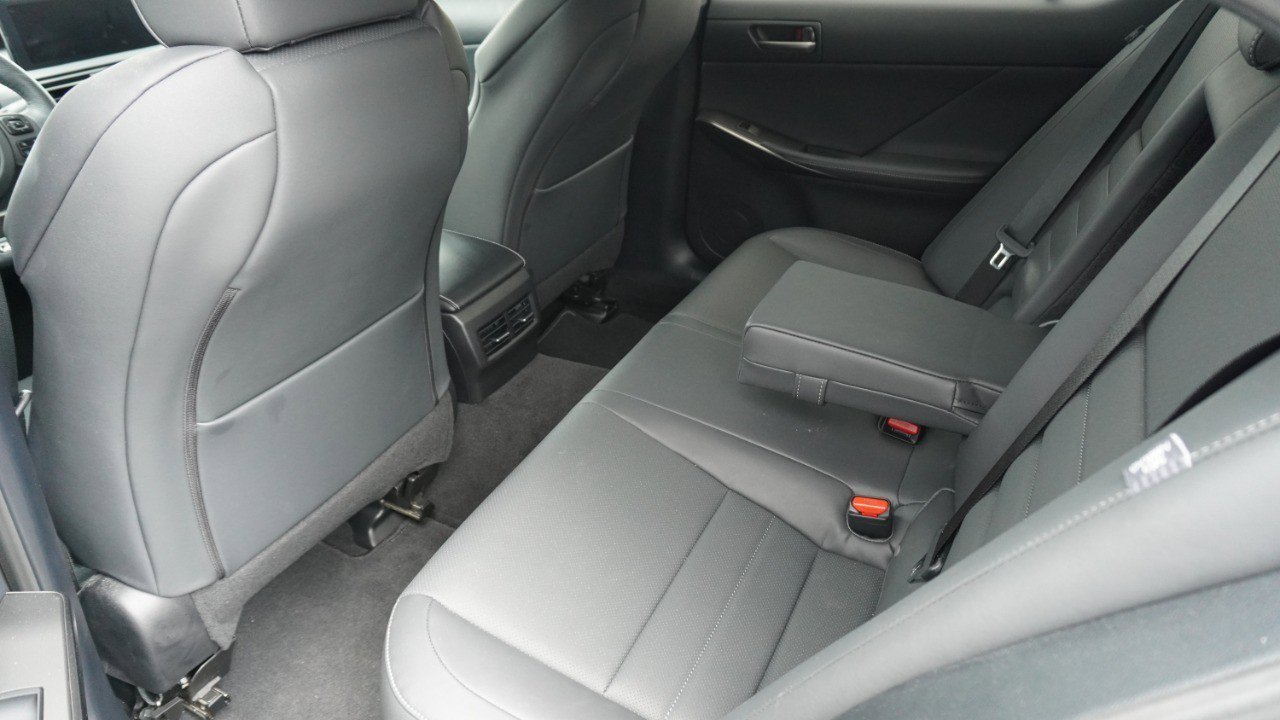 Used 2023 Lexus IS 350 F Sport w/ Navigation Package RWD image 9