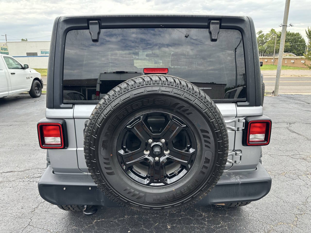 Used 2019 Jeep Wrangler Unlimited Sport S AWD/4WD image 8