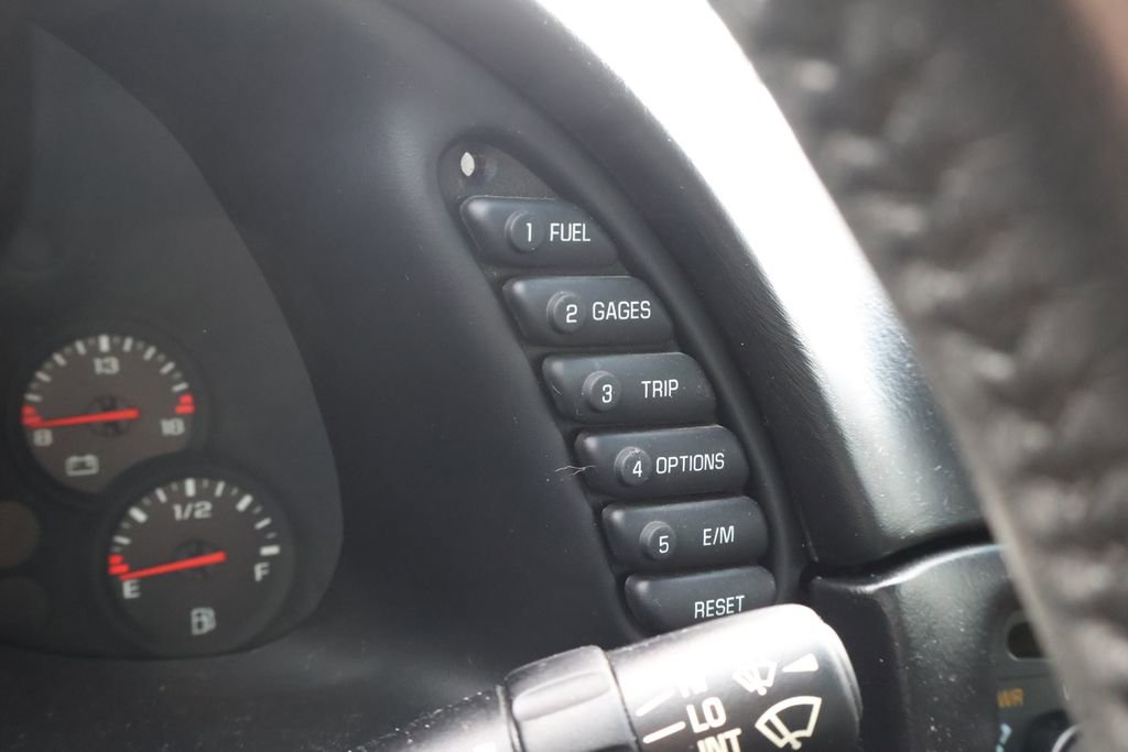 Used 2002 Chevrolet Corvette Coupe w/ Preferred Equipment Group2 image 19