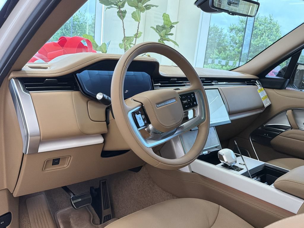 New 2026 Land Rover Range Rover SV AWD/4WD image 9