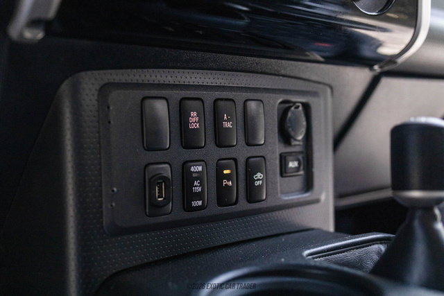 Used 2007 Toyota FJ Cruiser 4WD w/ TRD Special Edition image 45