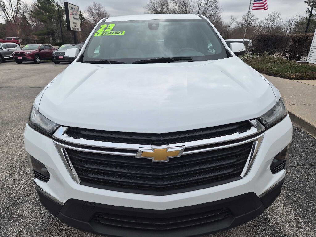 Used 2023 Chevrolet Traverse LS w/ Safety Package AWD/4WD image 2