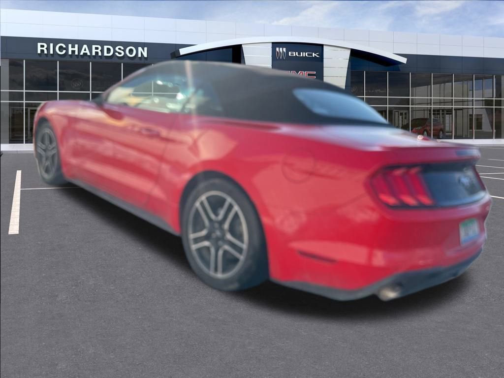 Used 2022 Ford Mustang Premium image 10