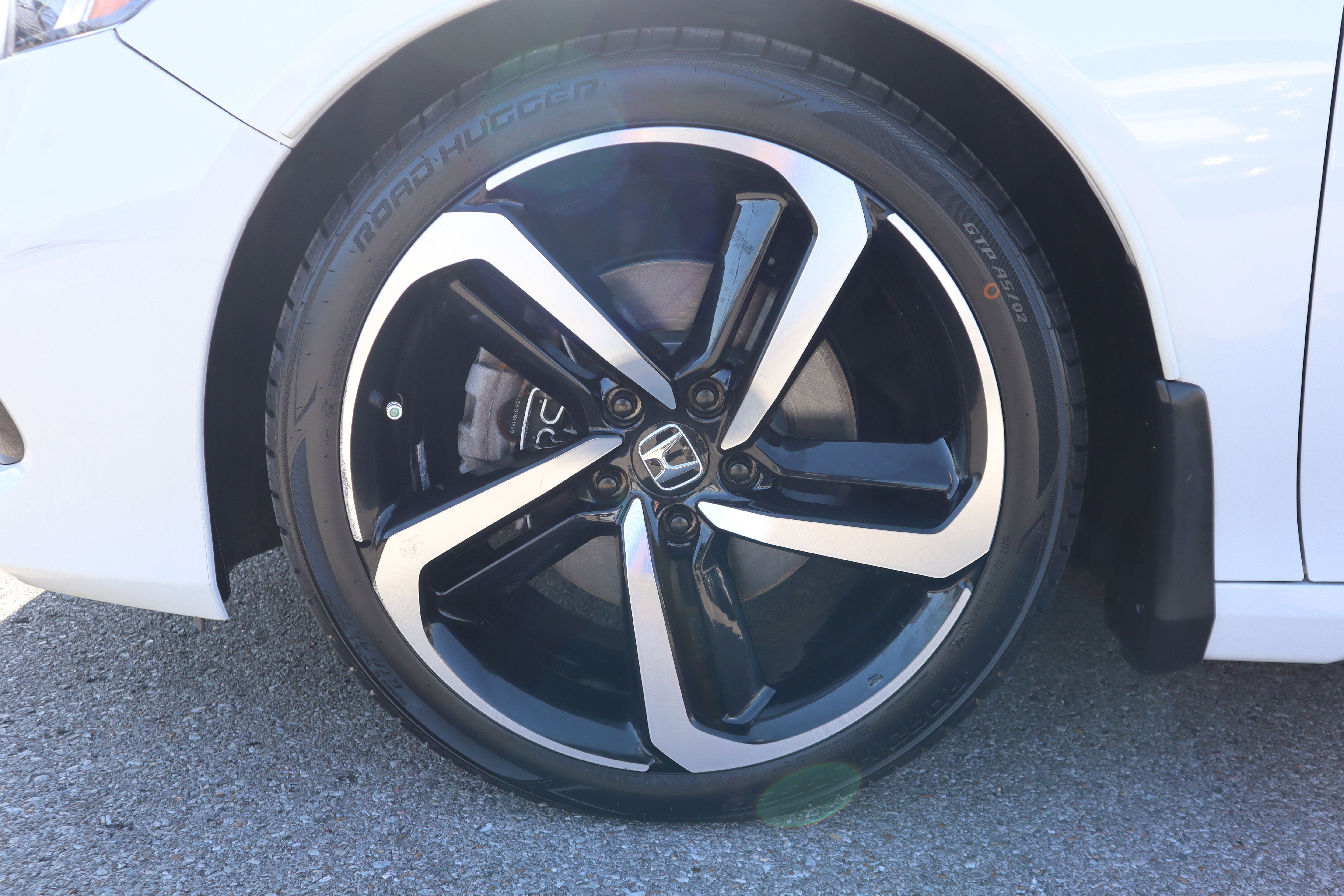 Used 2022 Honda Accord Sport image 11