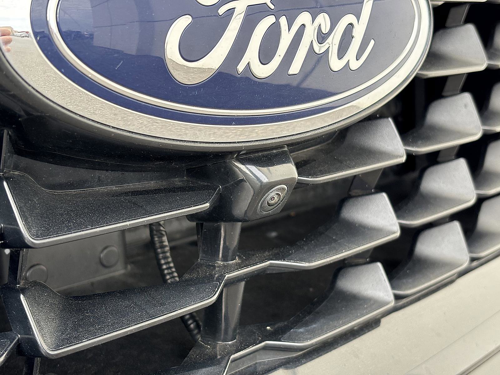 Used 2024 Ford Escape Platinum AWD/4WD image 10