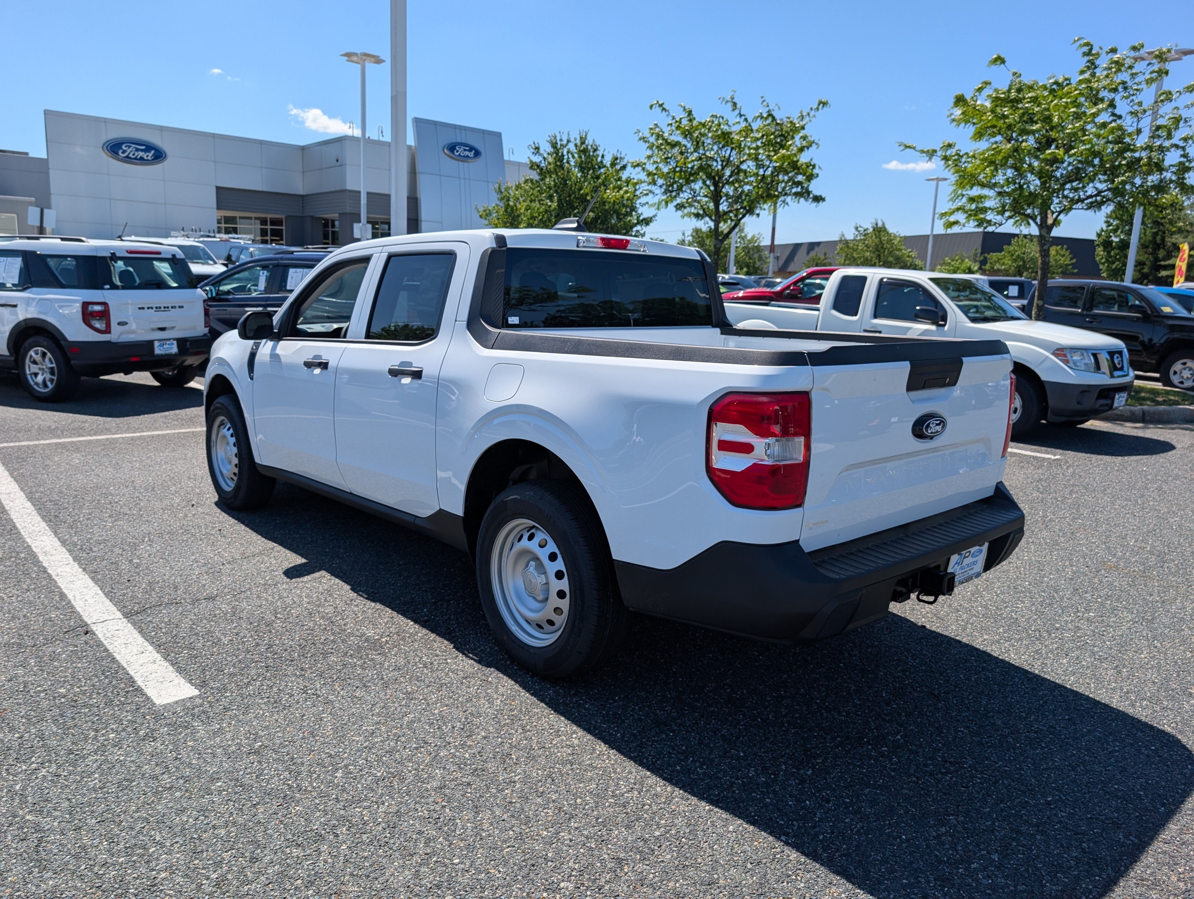 New 2026 Ford Maverick XL AWD/4WD image 3