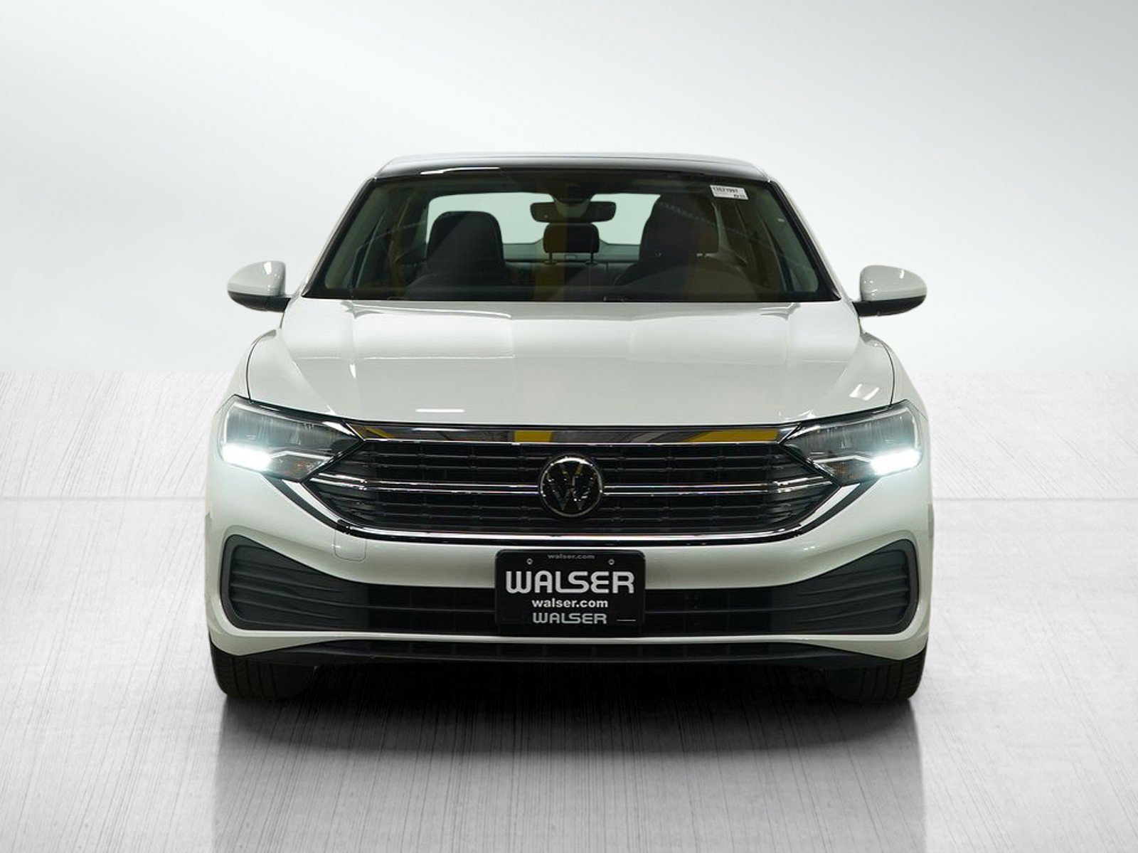 Used 2023 Volkswagen Jetta SE w/ Panoramic Sunroof Package image 8