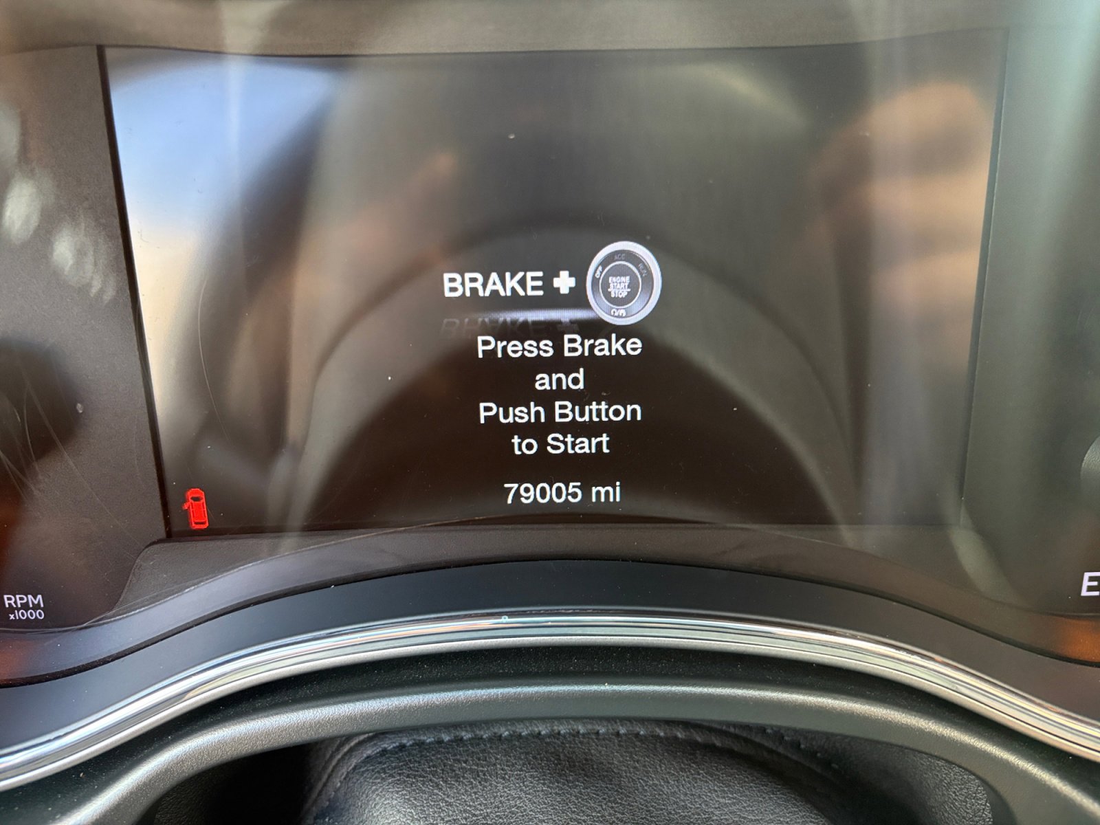 Used 2021 Jeep Grand Cherokee Limited image 3