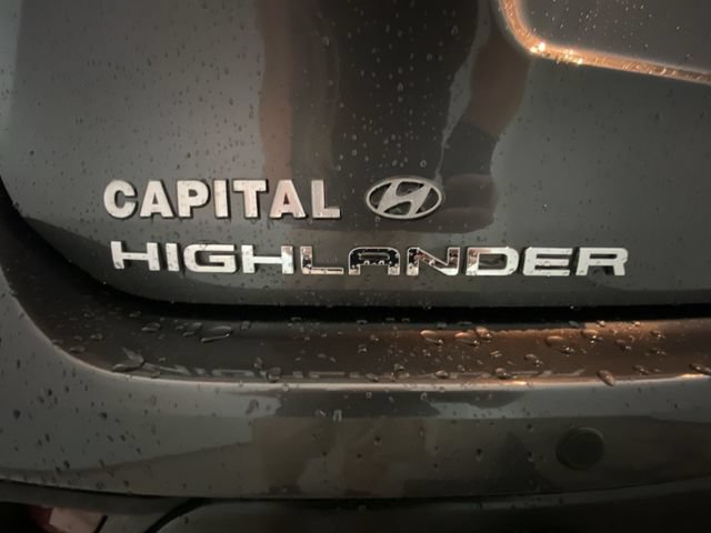 Used 2025 Toyota Highlander XLE AWD/4WD image 28