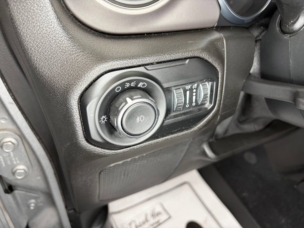 Used 2020 Jeep Wrangler Unlimited Sport AWD/4WD image 14
