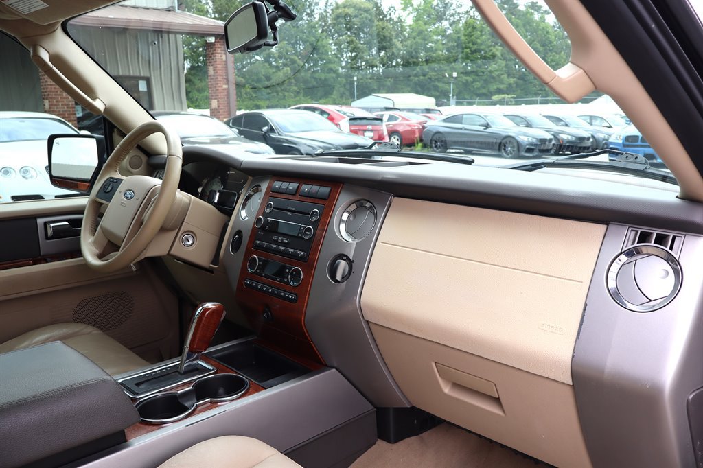 Used 2009 Ford Expedition EL 4WD image 18