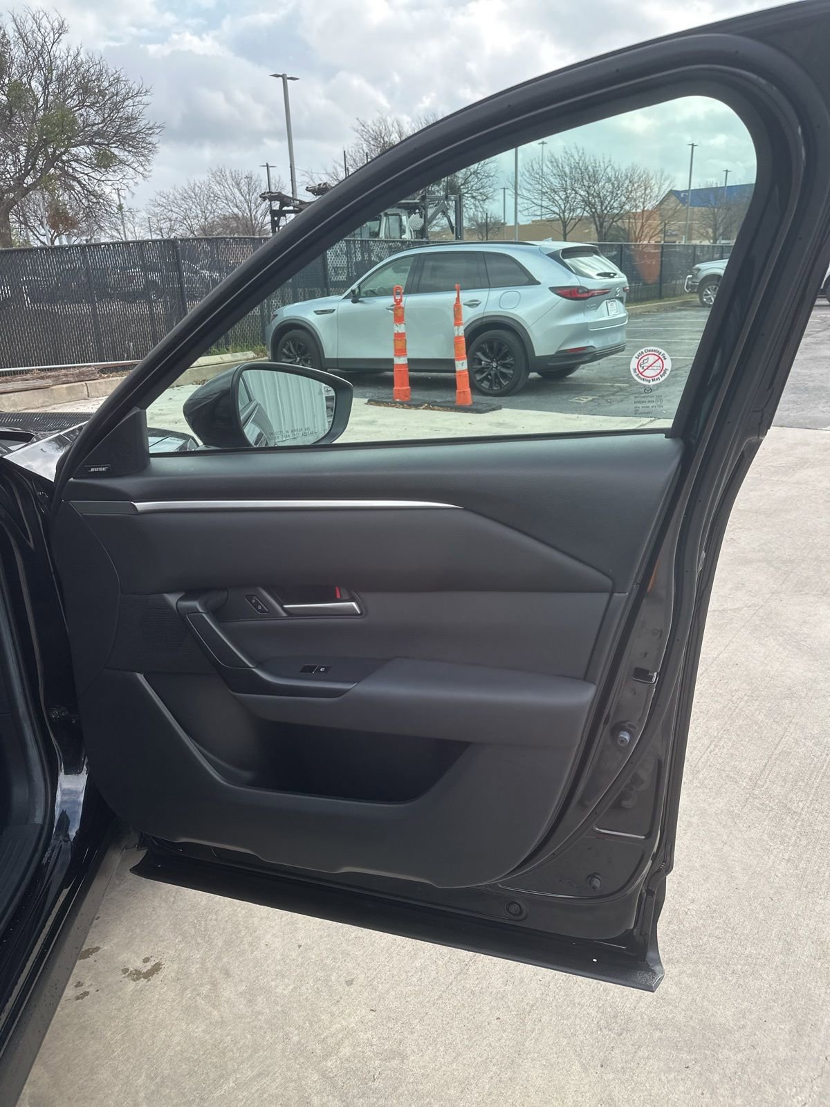 Certified 2025 MAZDA CX-50 AWD 2.5 S w/ Premium Package image 21