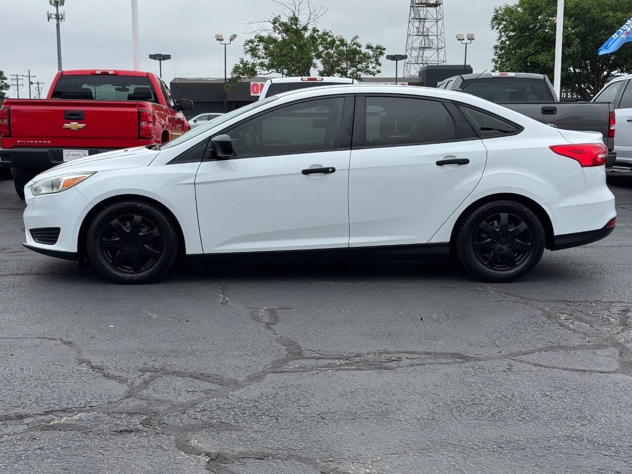 Used 2015 Ford Focus S FWD image 8