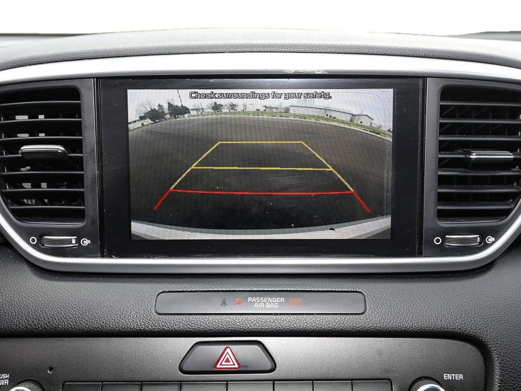 Used 2020 Kia Sportage LX image 15