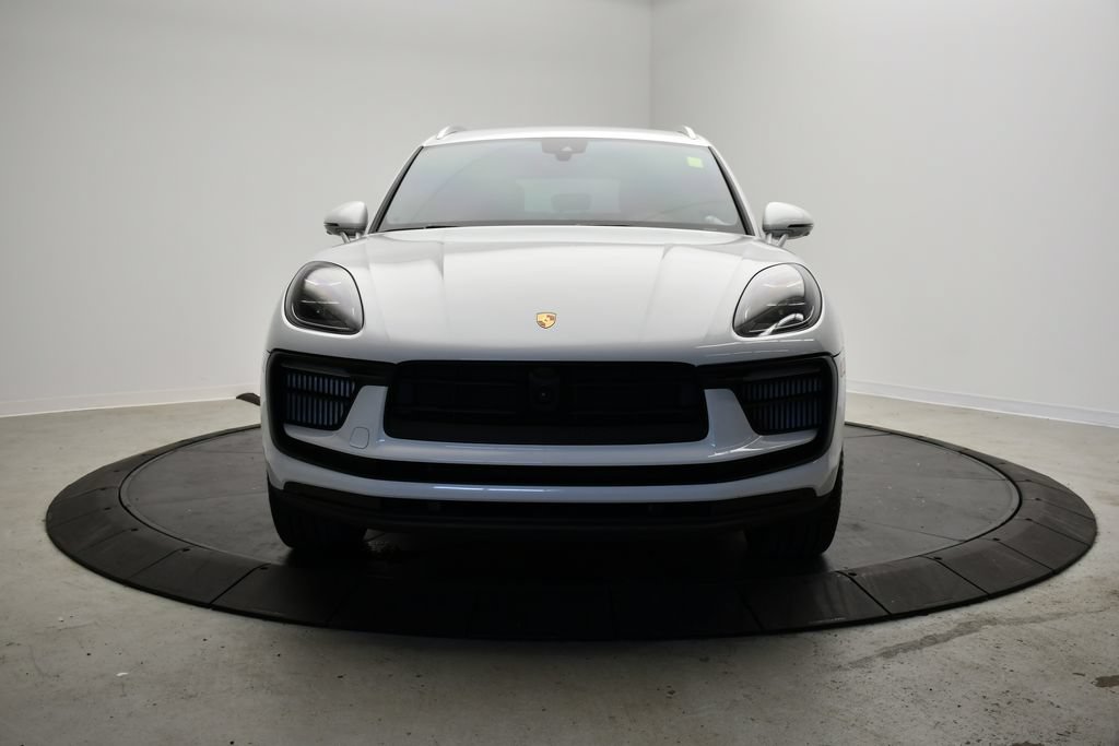 Certified 2023 Porsche Macan S AWD/4WD image 10