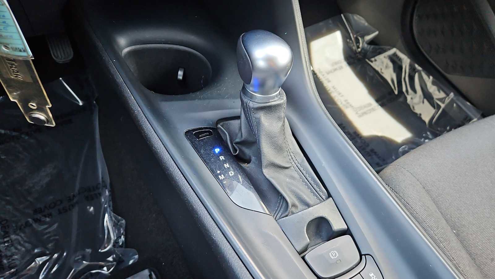 Used 2021 Toyota C-HR LE FWD image 21