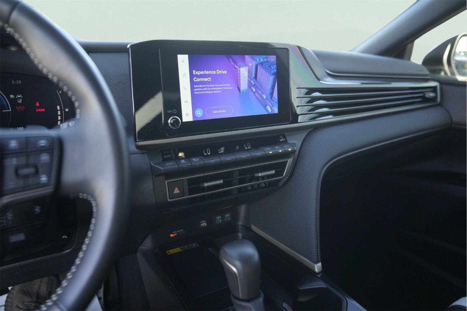 Used 2025 Toyota Camry SE w/ Convenience Package FWD image 26
