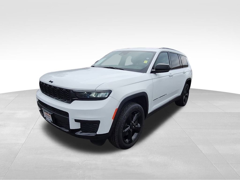 Certified 2023 Jeep Grand Cherokee L Laredo image 14