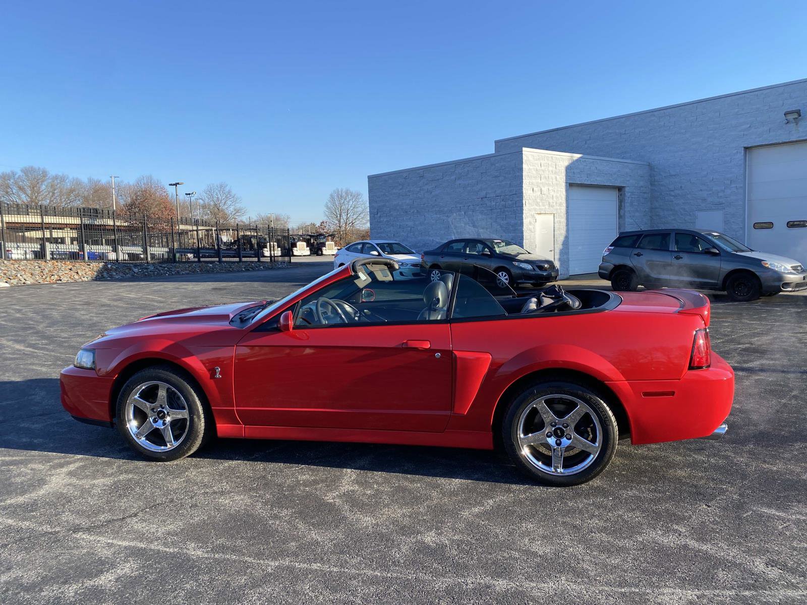 Used 2004 Ford Mustang Cobra image 19