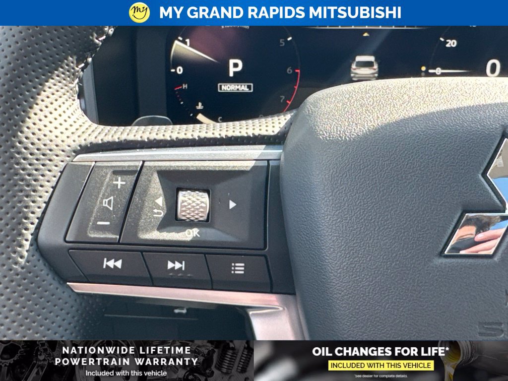 New 2026 Mitsubishi Outlander SEL AWD/4WD image 14