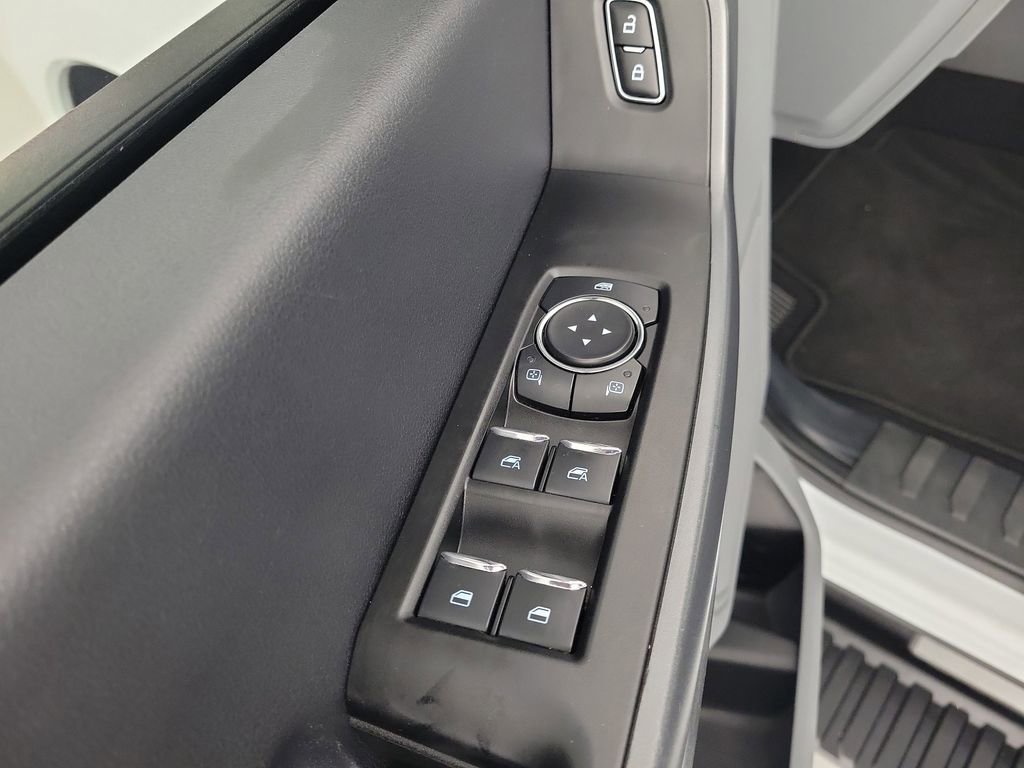 Used 2023 Ford F250 XLT w/ FX4 Off-Road Package AWD/4WD image 16