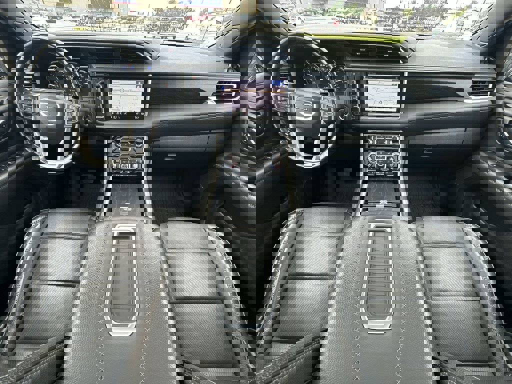 Certified 2021 GMC Yukon Denali w/ Denali Ultimate Package image 22