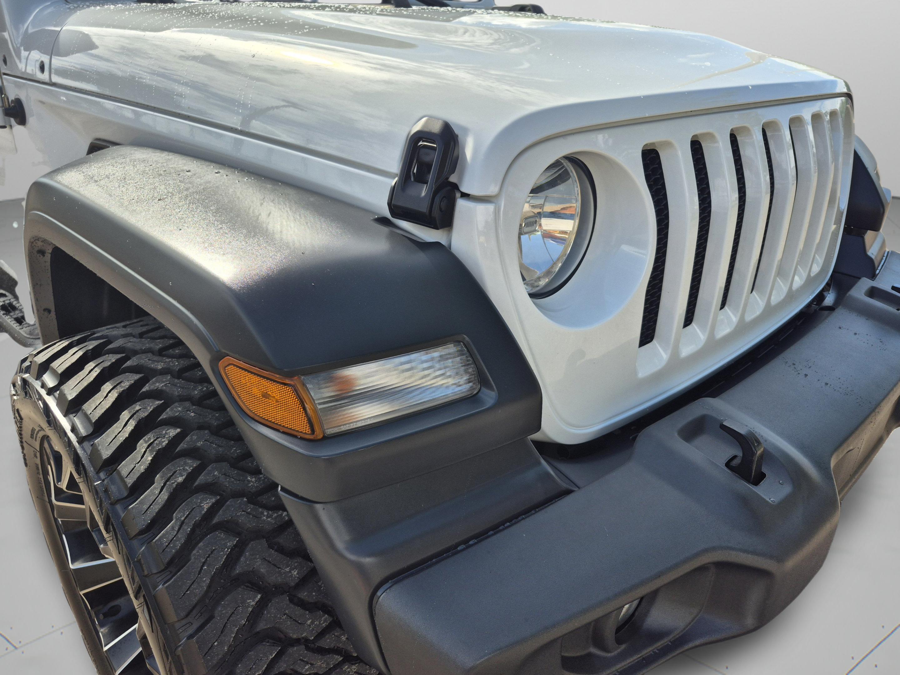 Used 2019 Jeep Wrangler Unlimited Sport S AWD/4WD image 31