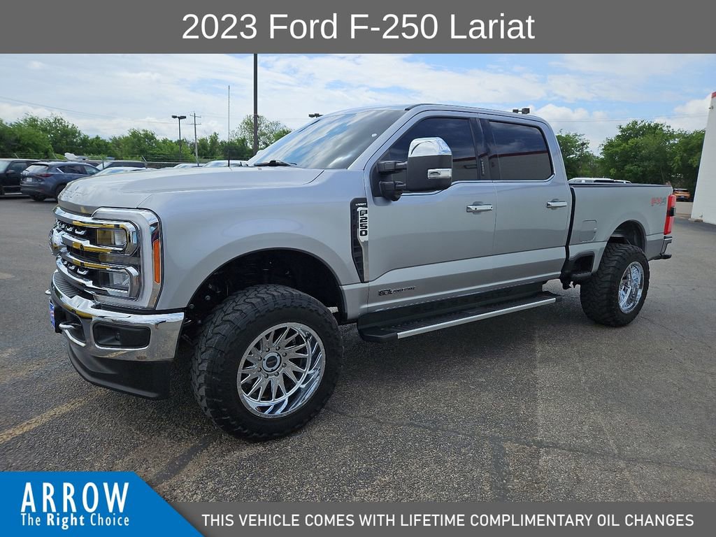 Used 2023 Ford F250 Lariat w/ Chrome Package image 5