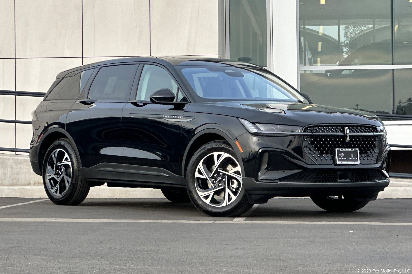 New 2026 Lincoln Nautilus Premier w/ Equipment Group 102A image 1