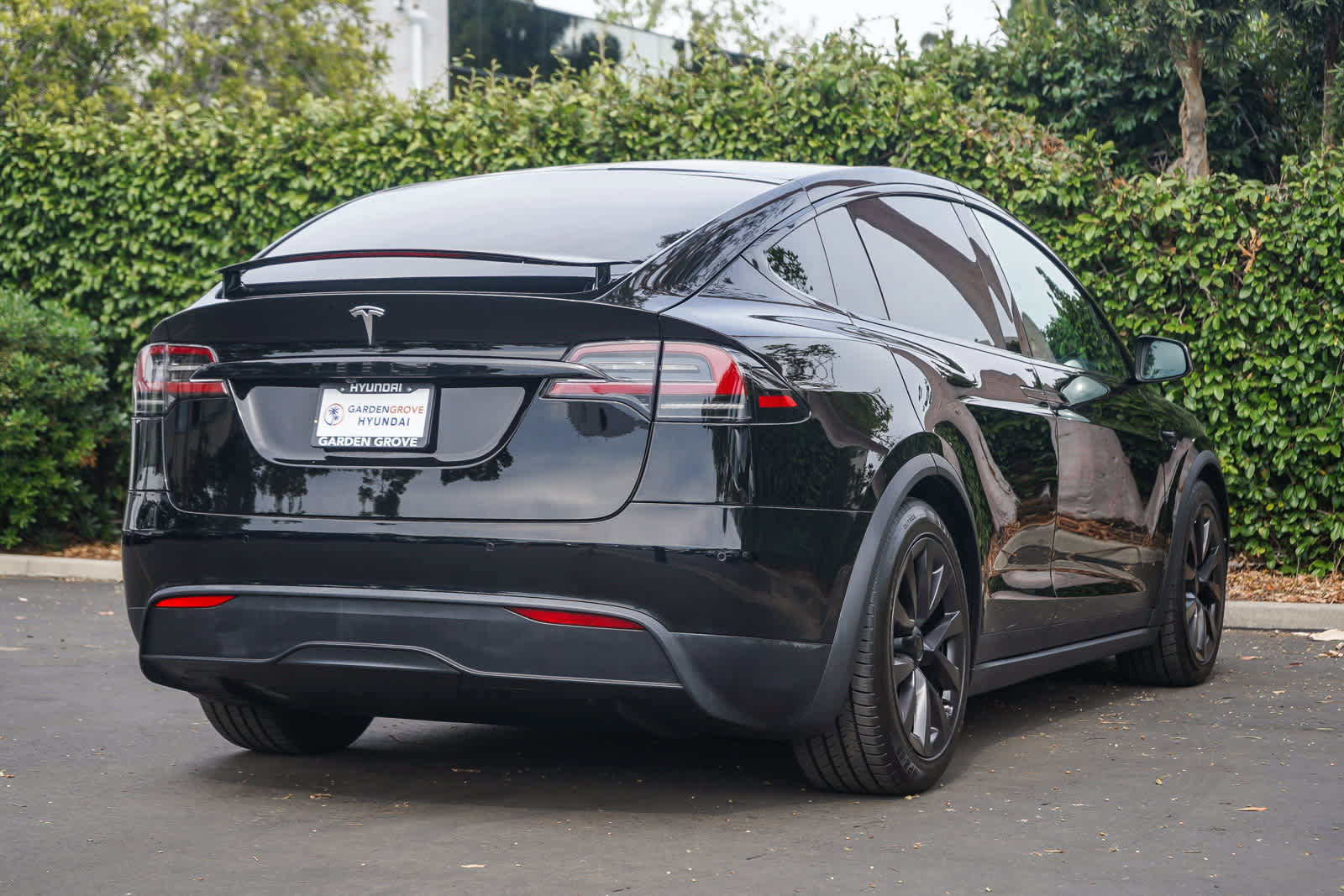 Used 2023 Tesla Model X image 7