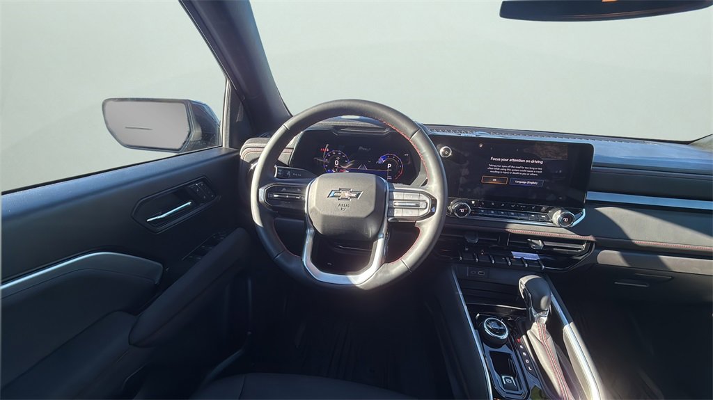 Used 2026 Chevrolet Colorado Z71 w/ Technology Package image 17