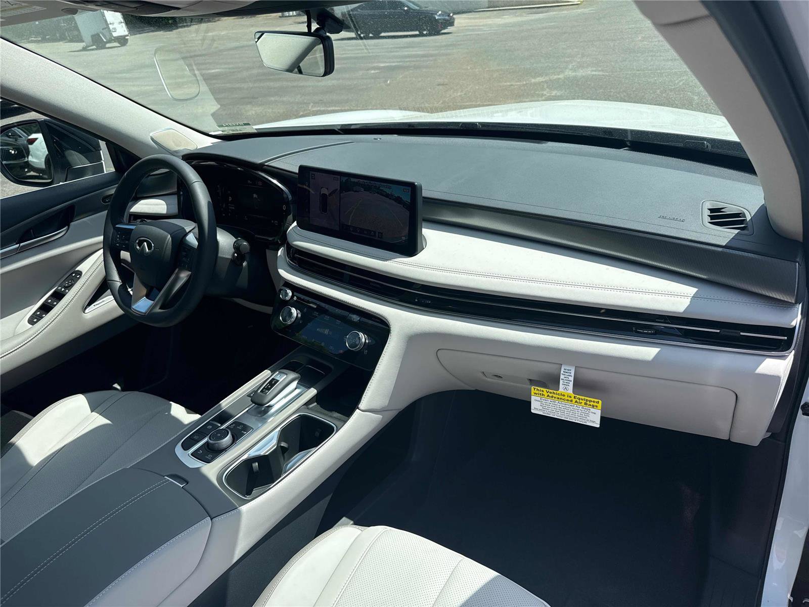 New 2027 INFINITI QX60 Luxe FWD image 27