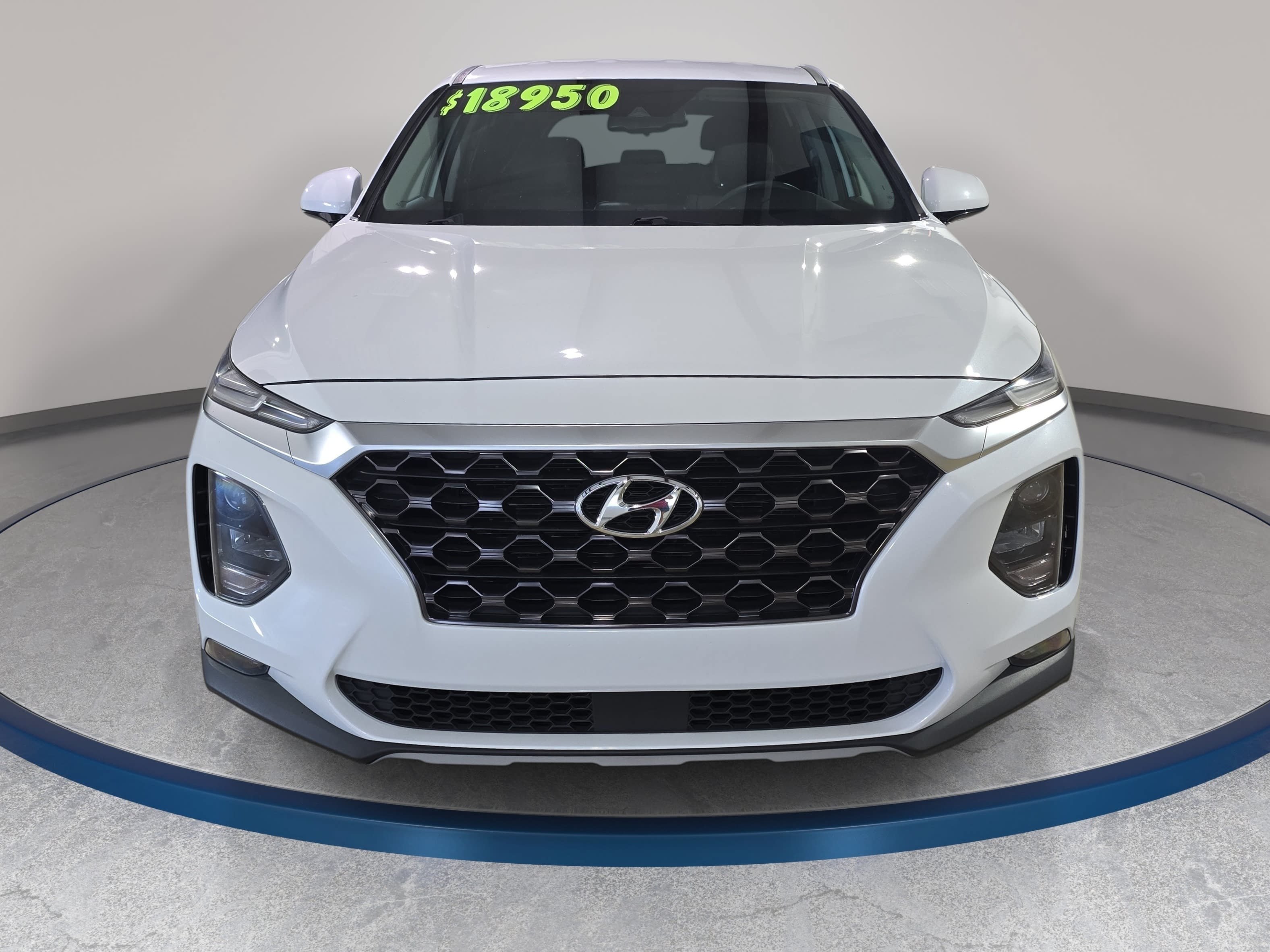 Used 2020 Hyundai Santa Fe SEL FWD image 3