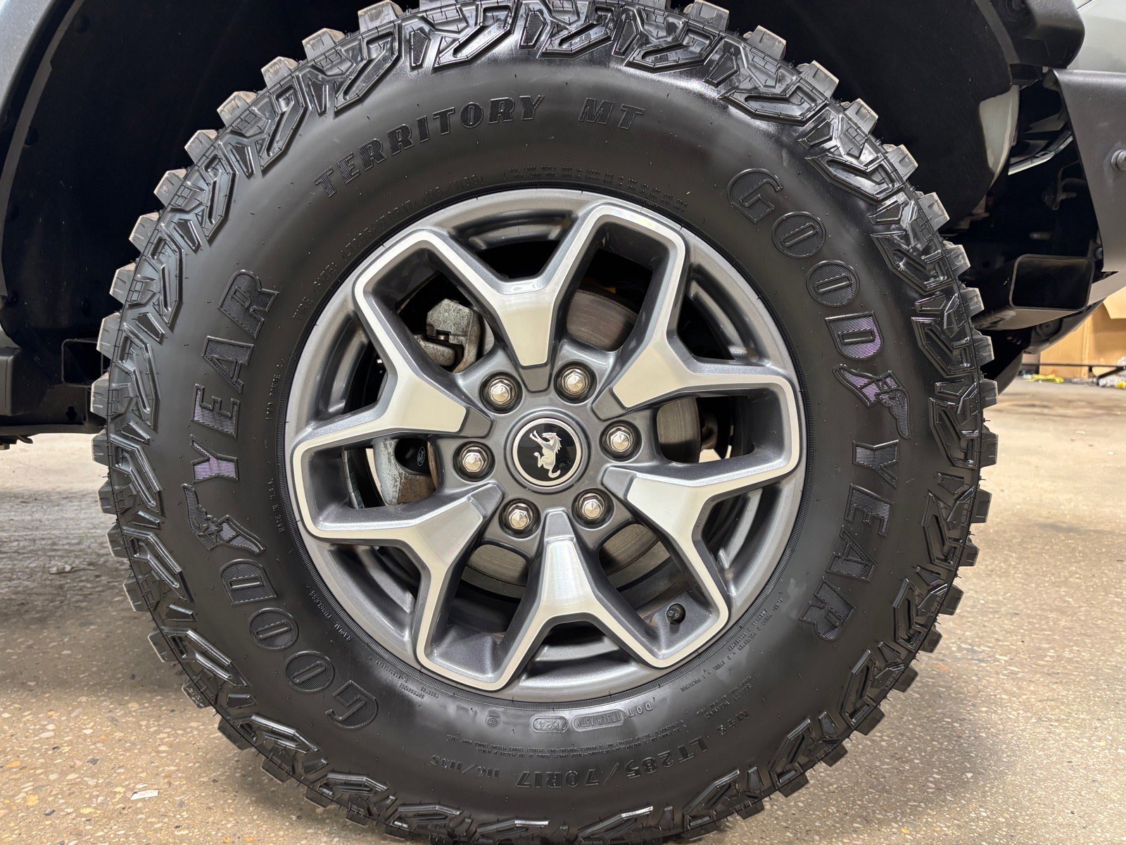 Used 2021 Ford Bronco Badlands image 11