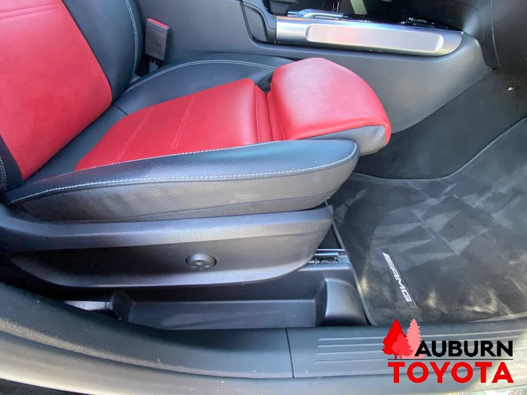Used 2021 Mercedes-Benz GLB 250 4MATIC image 18