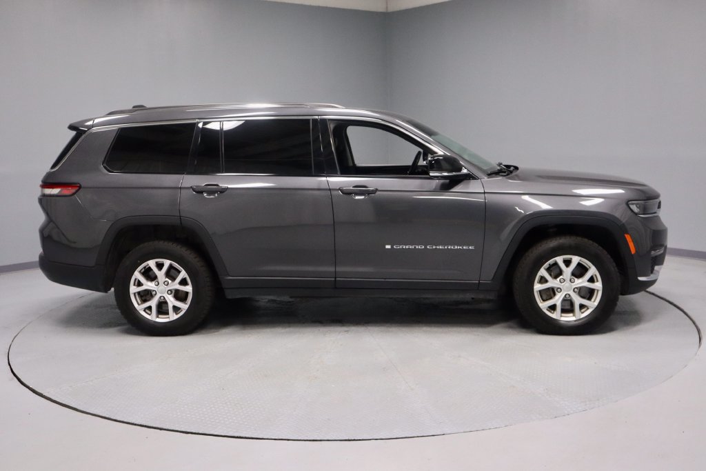 Used 2022 Jeep Grand Cherokee L Limited w/ Luxury Tech Group II AWD/4WD image 12