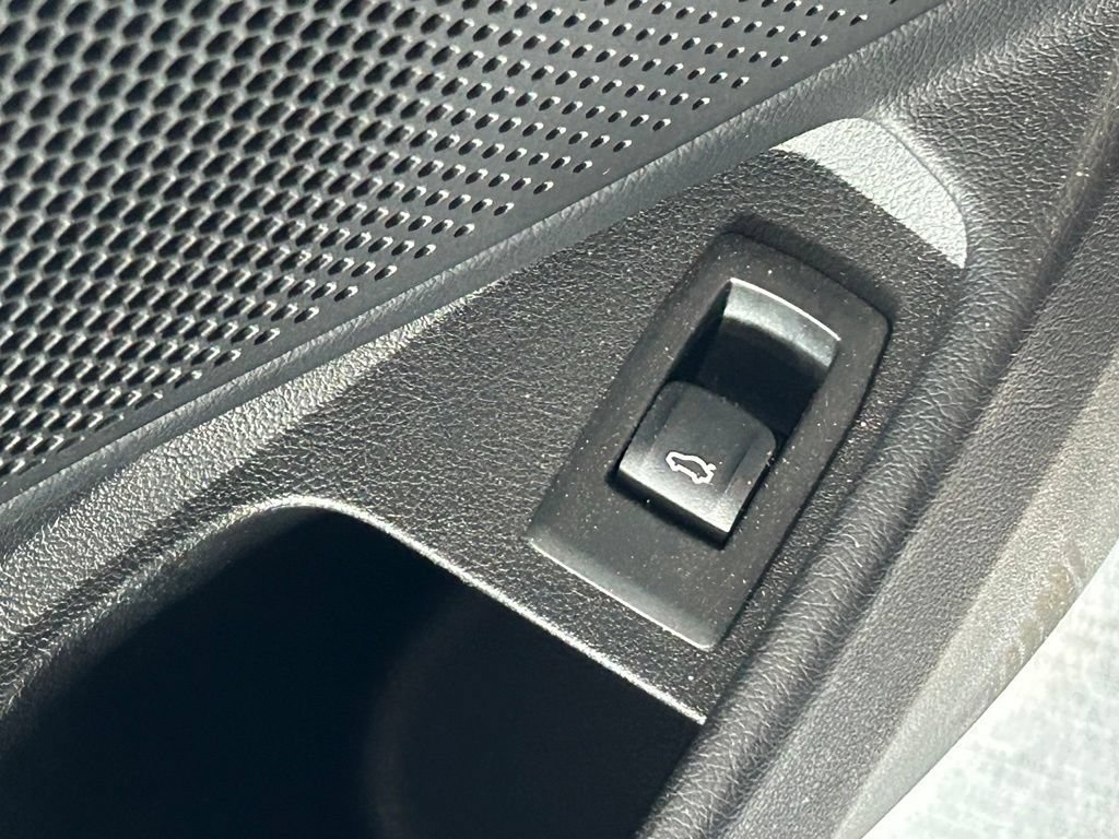 Used 2026 BMW 330i Sedan RWD image 23